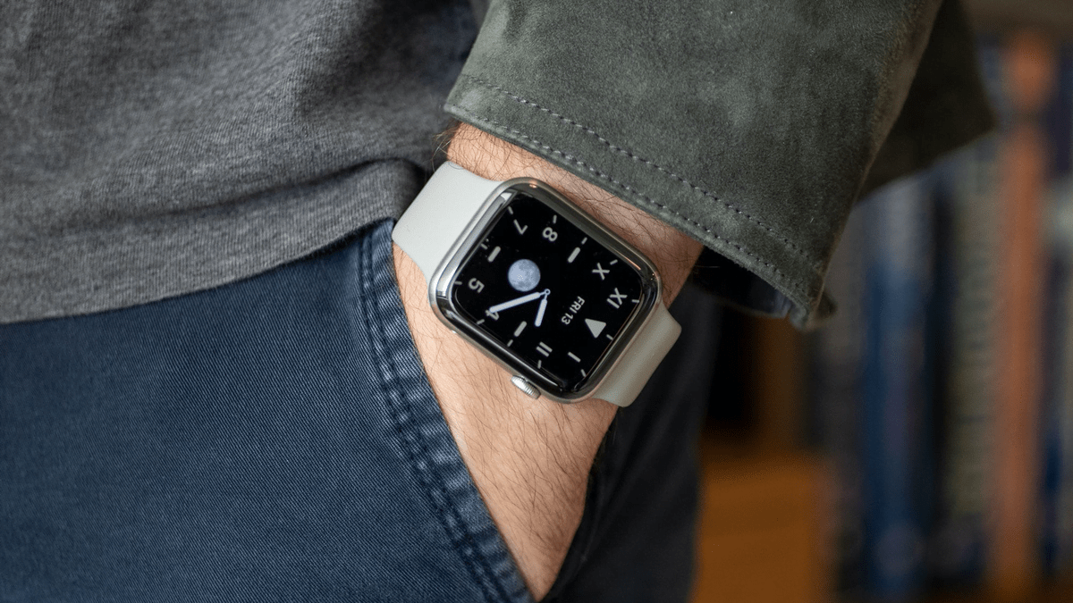 Apple Watch Series 5 xài ổn không? Và 10 Lý do nên sở hữu.