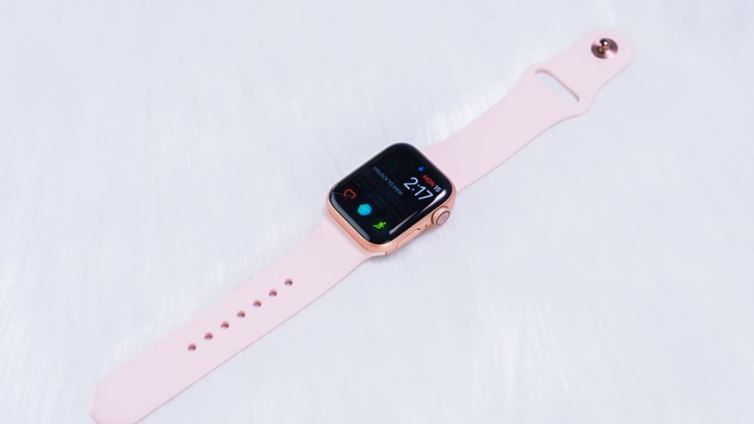 Giá đồng hồ Apple Watch phù hợp với phái nữ hiện nay