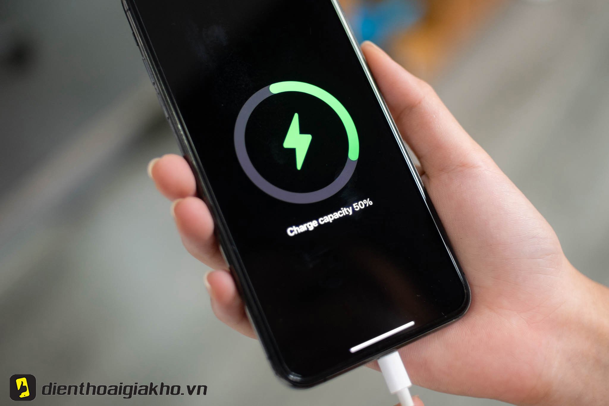 Chia Sẻ Kinh Nghiệm Cách Sạc Pin Iphone 11 Mới Mua, Không Chai Pin 3 cach-sac-pin-iphone-11-moi-mua-giup-ban-keo-dai-tuoi-tho-cua-pin