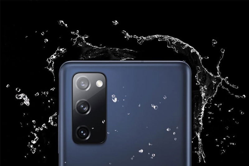 Có khả năng chống nước cao nhất trên smartphone