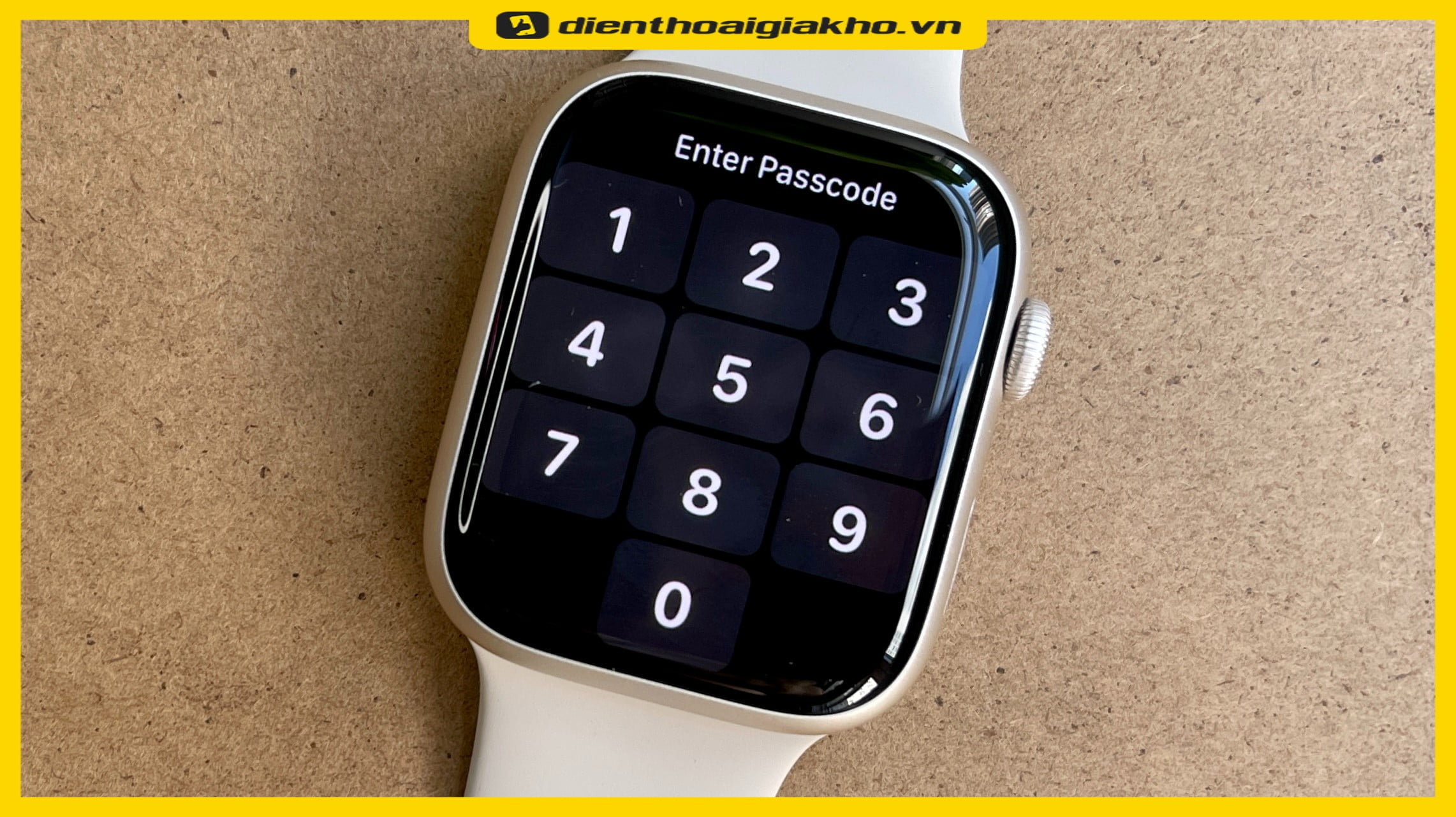 Trong khi thiết lập Apple Watch Series 7 41mm GPS Aluminum, bạn sẽ được nhắc đặt mật khẩu