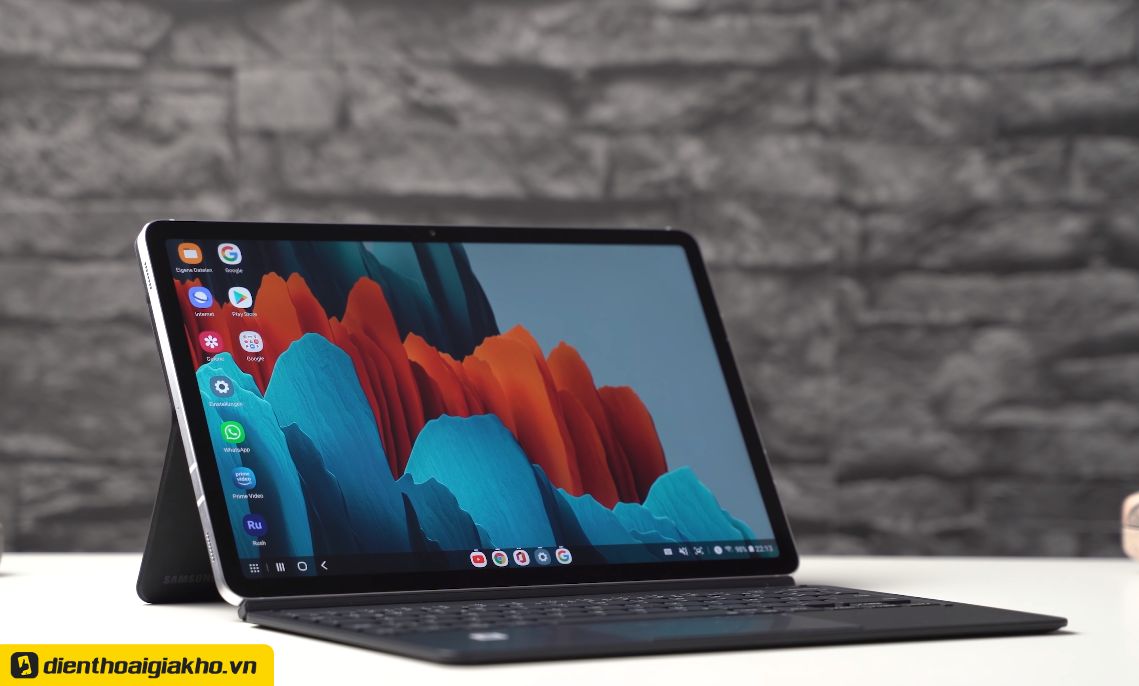 Galaxy Tab S7 mang đến người dùng những trải nghiệm tương tự PC giúp đáp ứng công việc hoàn hảo