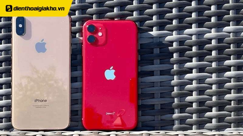 iPhone 11 đa dạng màu sắc nhưng iPhone XS Max với thiết kế sang trọng
