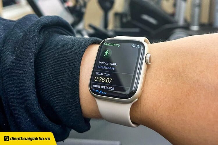 Apple Watch Series 8 và Series 7
