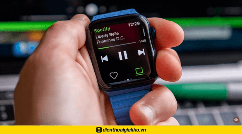 Phát nhạc trên apple watch được không?