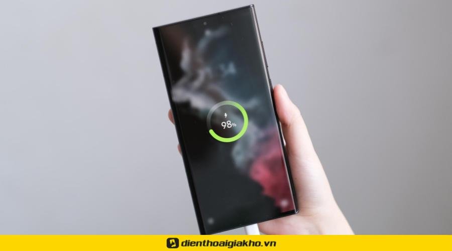 Galaxy S23 Ultra và S22 Ultra Khác biệt về thời lượng pin