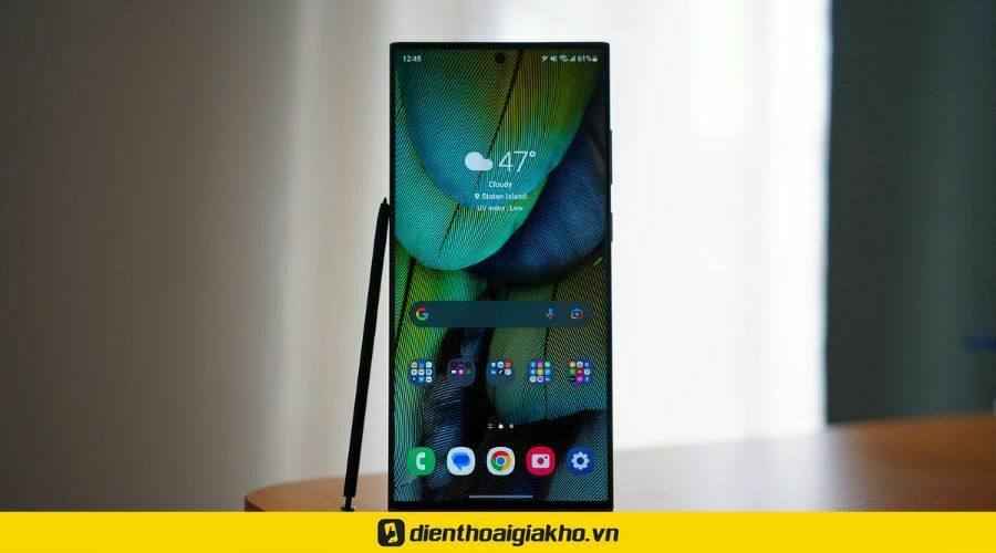 Tính năng mới trên Galaxy S23 Ultra - Pin lớn và sạc nhanh