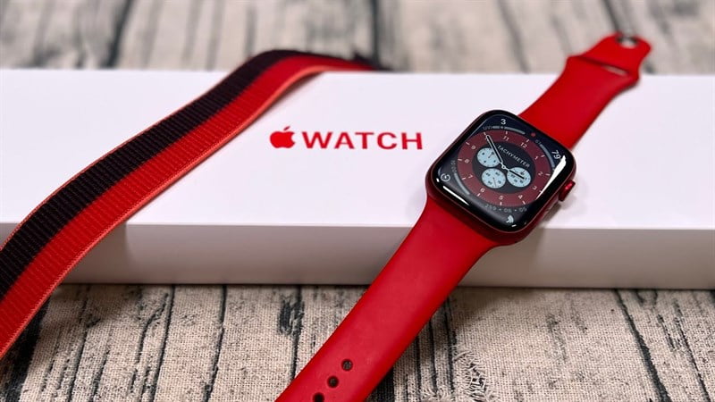 Đồng hồ Apple watch series 7 41mm cũ có giá bao nhiêu? 