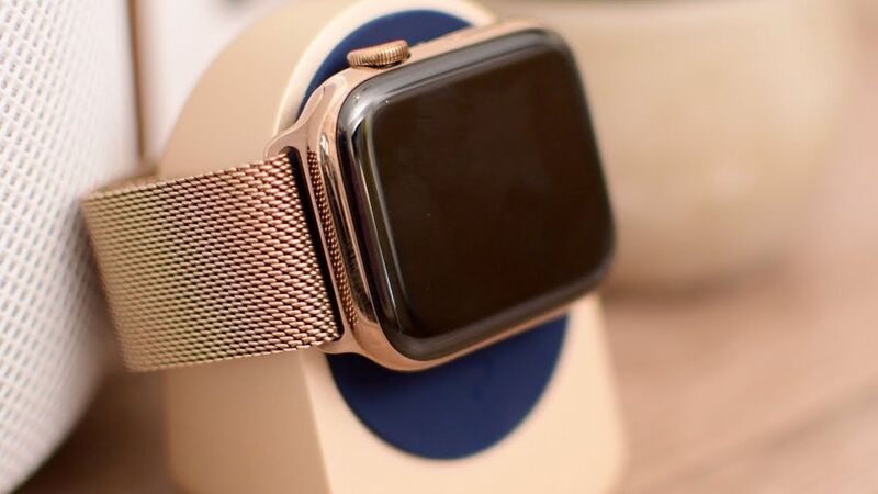 mẫu dây đeo apple watch series 7 41mm Apple Gold Milanese Loop