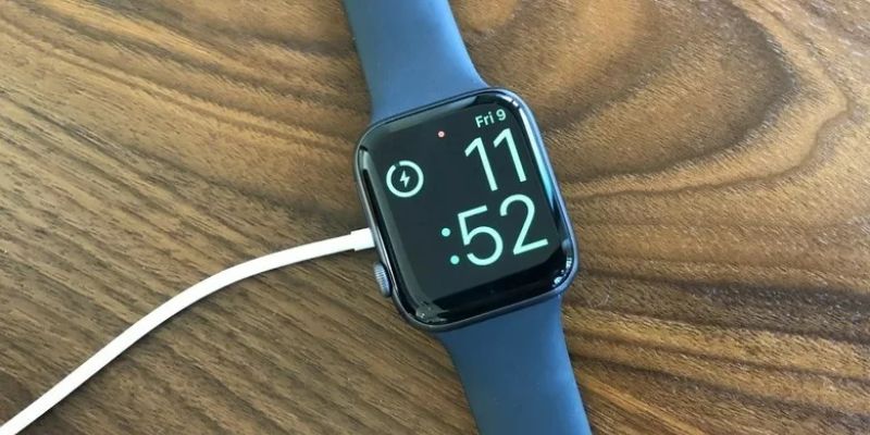 sạc pin đồng hồ apple watch