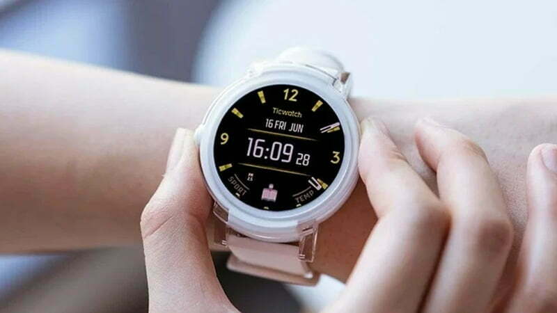 Smartwatch nữ Ticwatch