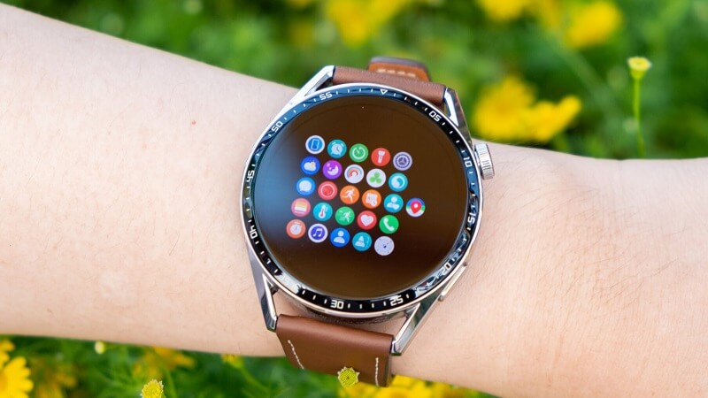 Huawei watch có sẵn nhiều ứng dụng