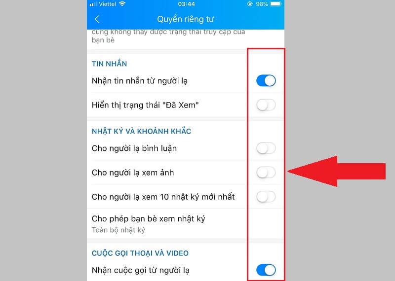 Ẩn người lạ xem ảnh