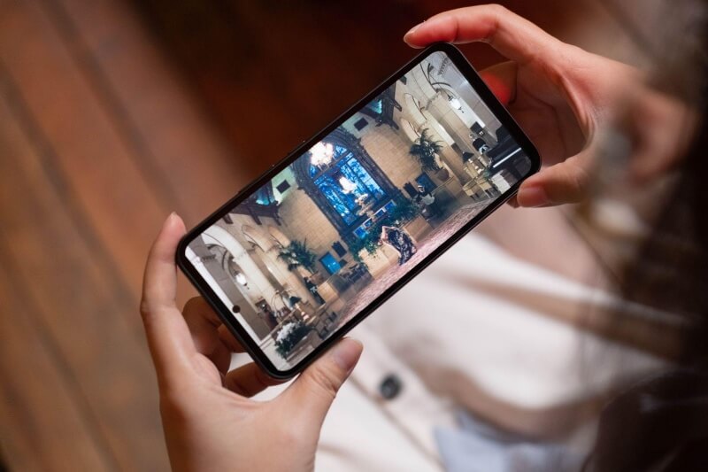 Màn hình Super AMOLED 120 Hz