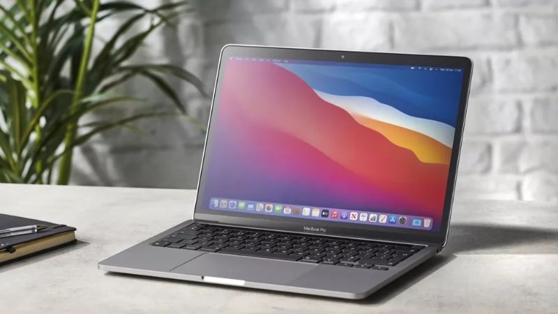 nên mua macbook pro cũ đời nào