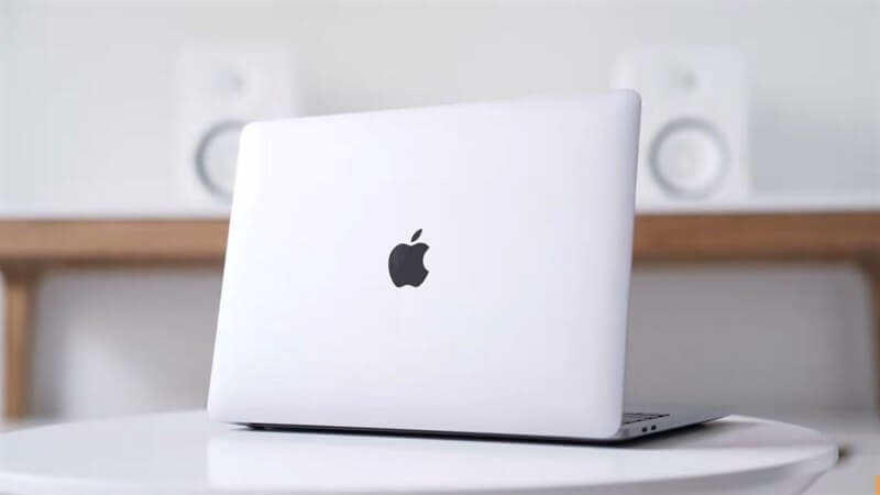 Thương hiệu laptop Apple