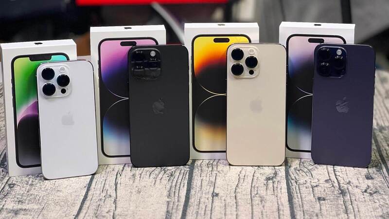 Thời lượng pin cả 2 phiên bản khá tốt
