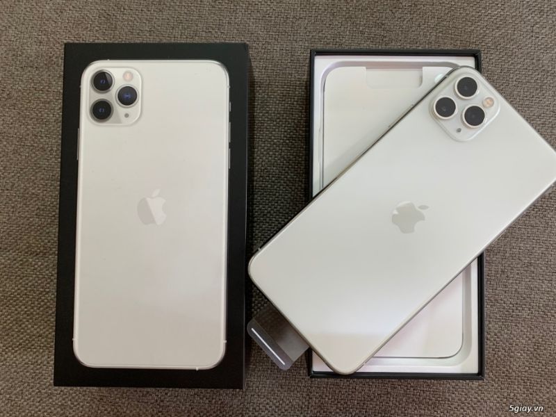 iphone 11 pro max màu nào đắt nhất