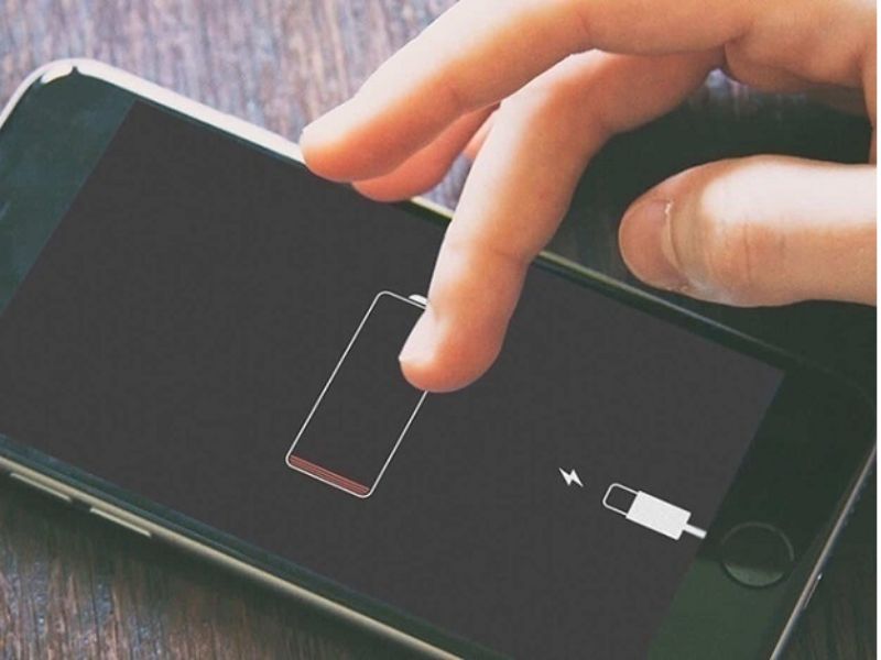 iphone 11 sạc đến 80 không lên pin