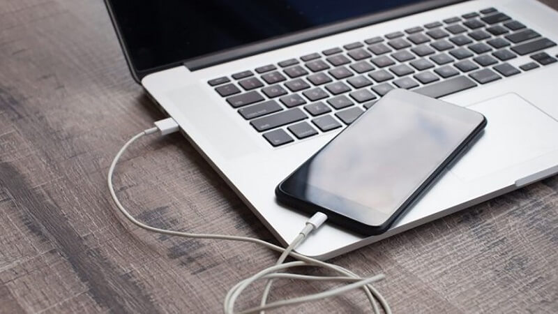 Kết nối với máy tính để xử lý