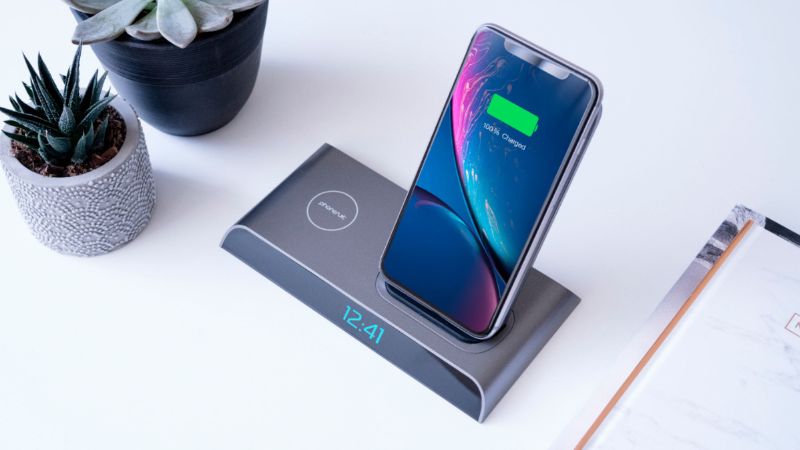 iPhone 11 kết hợp cùng sạc nhanh