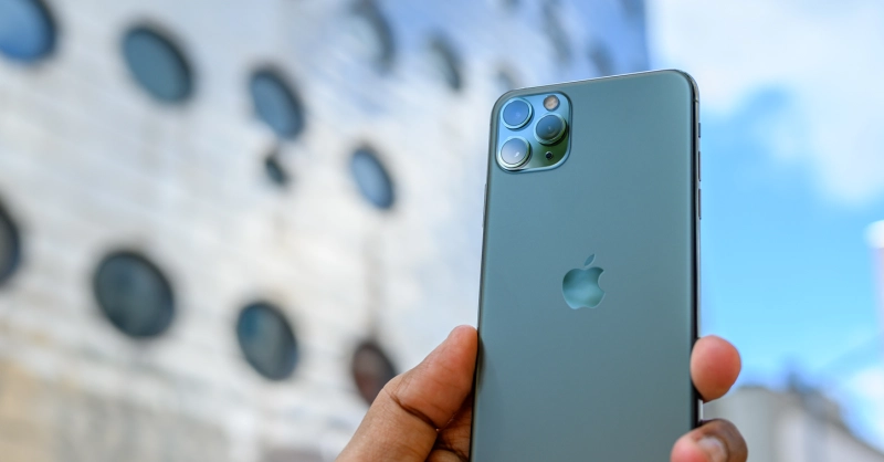 Lưu ý khi mua iPhone 11 Pro Max cũ