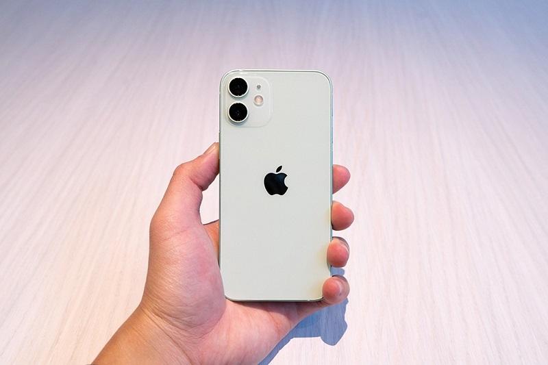iPhone 11 màu trắng được nhiều người yêu thích