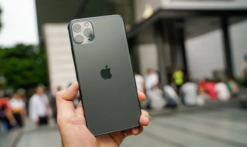 Mức giá iPhone Pro Max 99 rẻ hơn nhiều so với new