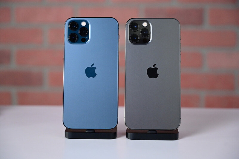 iPhone 12 Pro giá bao nhiêu tiền