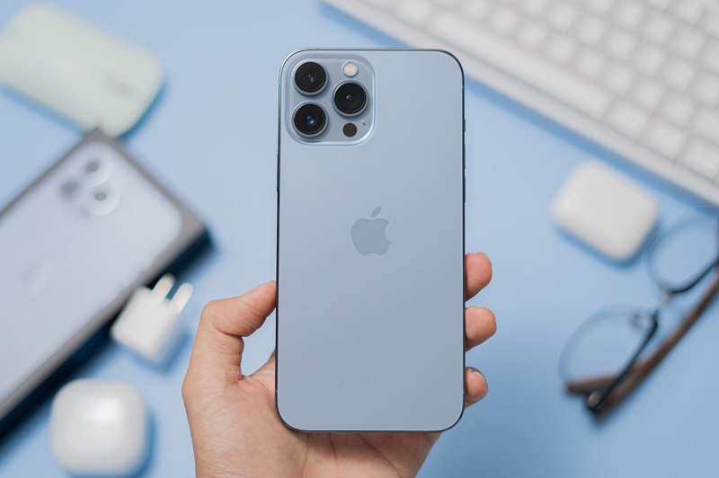 Là iPhone có kích thước lớn nhất