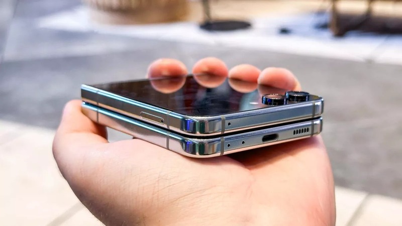đánh giá thiết kế samsung galaxy z flip 5