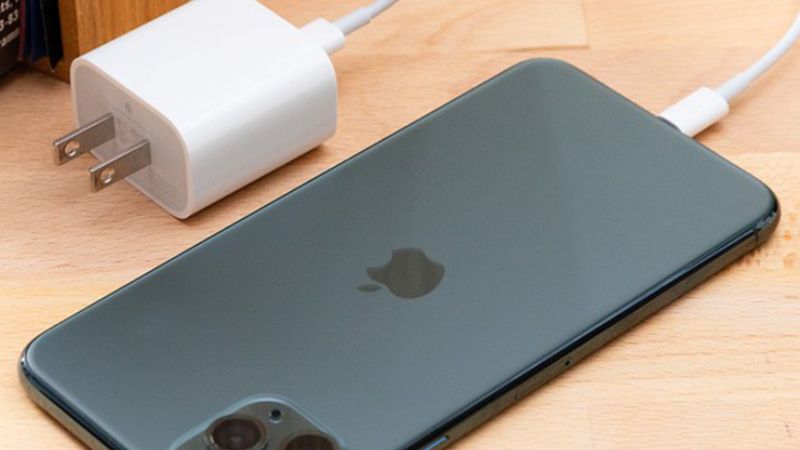 iphone 14 hỗ trợ sạc nhanh bao nhiêu w