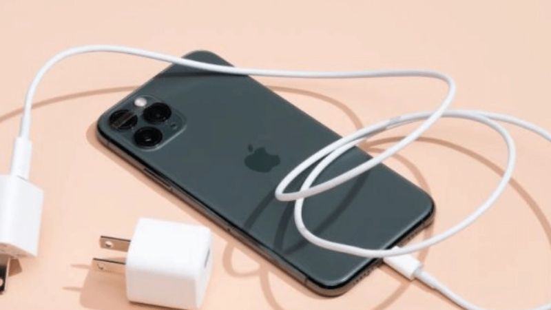 iphone 14 hỗ trợ sạc nhanh bao nhiêu w