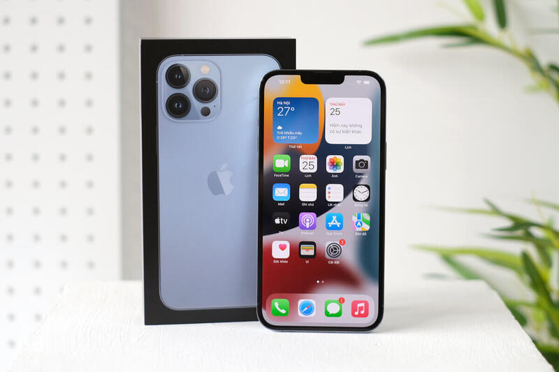 Pin iPhone 13 Pro Max sau 1 năm tụt bao nhiêu %?