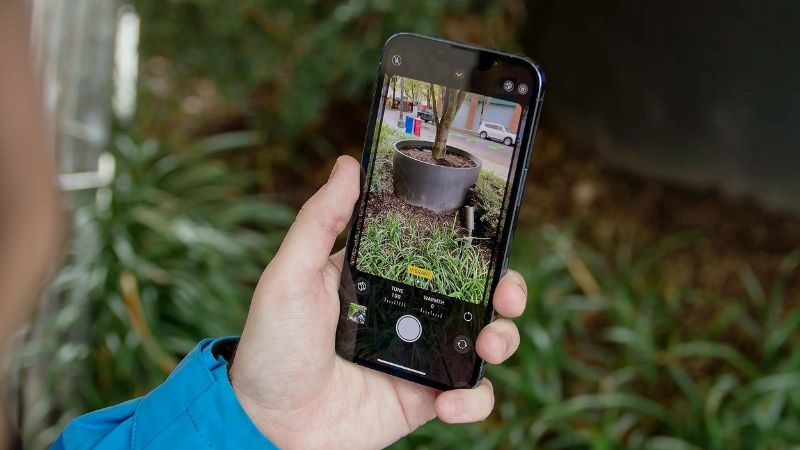 Màn hình OLED Super Retina XDR