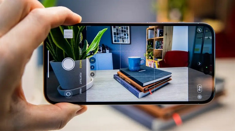 Samsung và iPhone cái nào chụp ảnh đẹp hơn