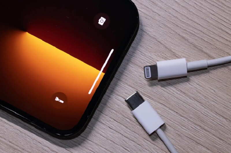 Theo thông tin iPhone 15 sẽ dùng USB Type-C