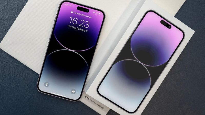 Bên trong iPhone 14 Pro Max có gì