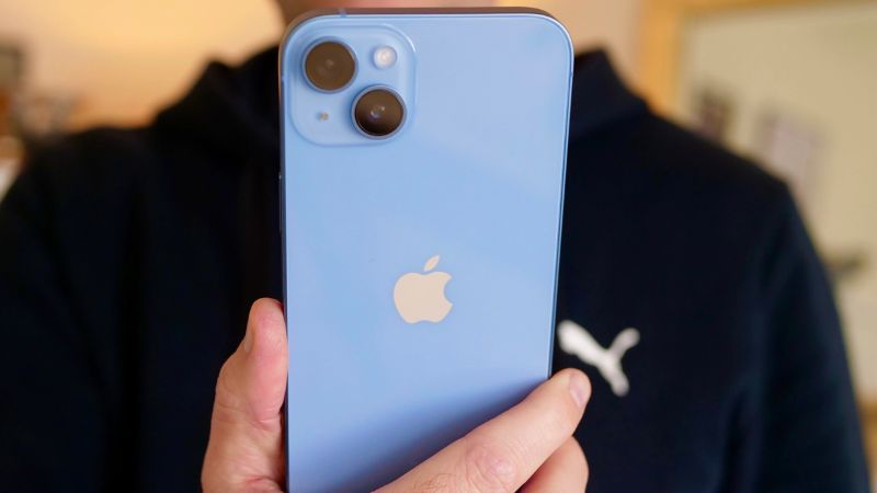 iPhone 14 màu xanh có giá bao nhiêu