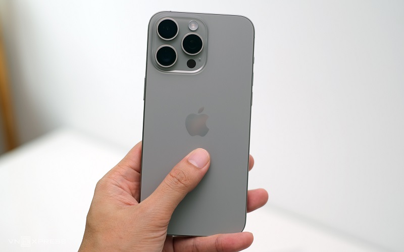 Có nên mua iPhone 15 Pro Max không?