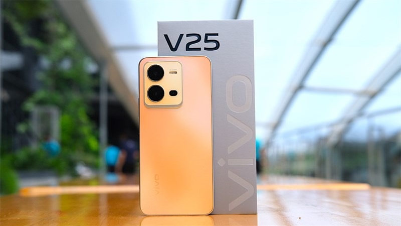 Vivo V25 5G điện thoại pin trâu chơi game mượt