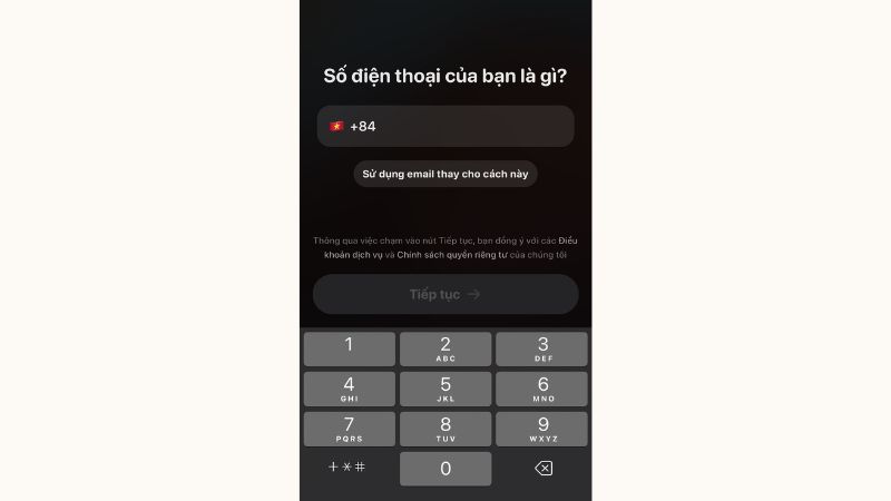 Chọn nhập số điện thoại hoặc địa chỉ email 