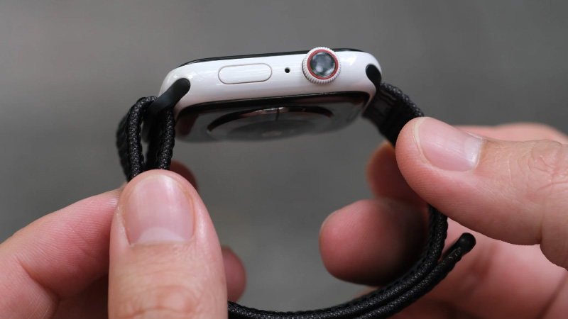 cách kiểm tra Apple Watch có dính iCloud