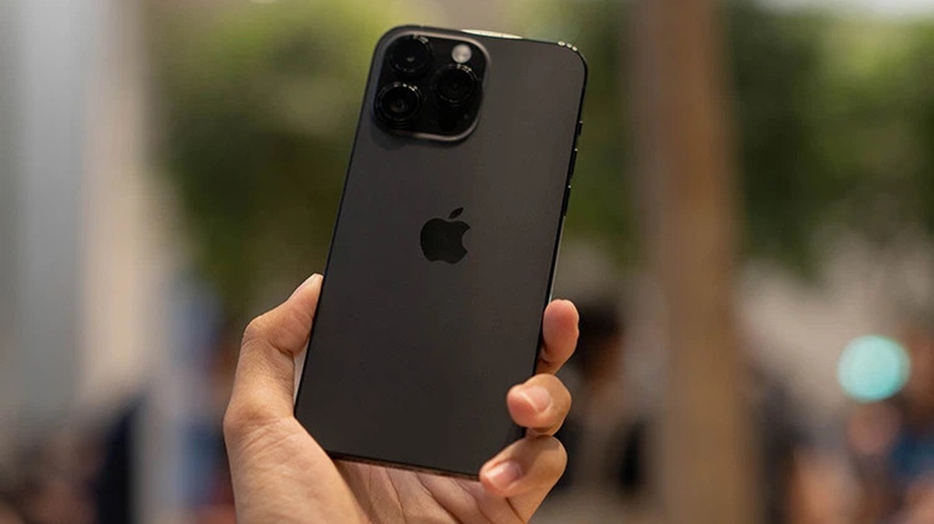 Hình ảnh thực tế của iPhone 14 Pro Max màu Đen 4