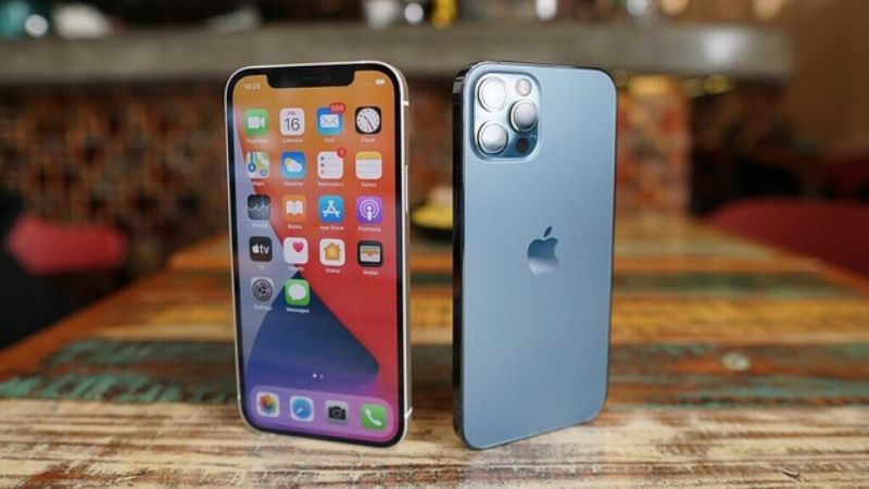 iphone 12 pro 256gb like new