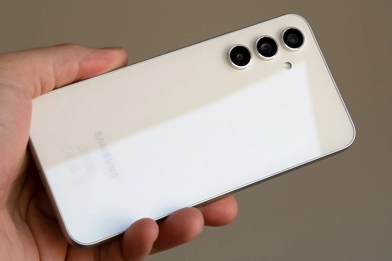 Đánh giá camera