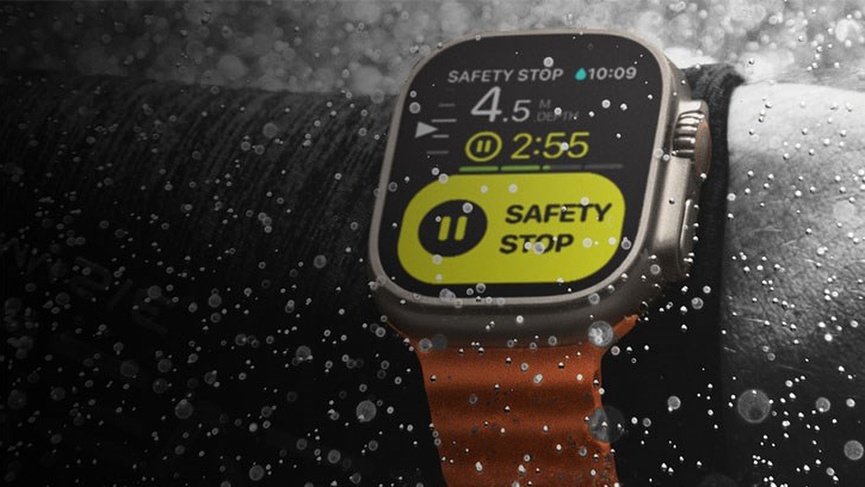 So sánh Apple Watch Ultra 2 và Apple Watch Series 9 về khả năng chống nước