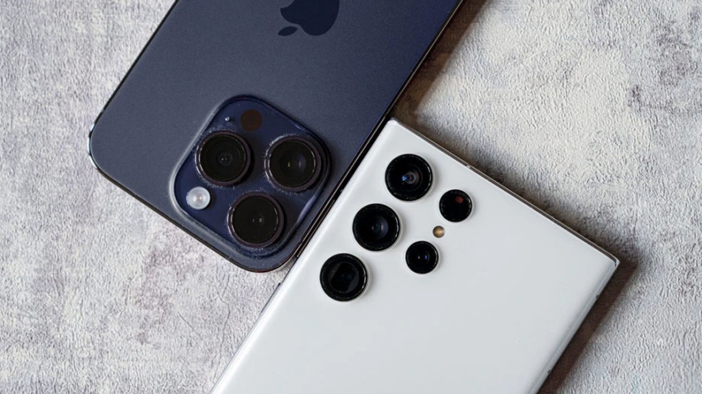 Giá bán Samsung S23 Ultra và iPhone 14 Pro Max về