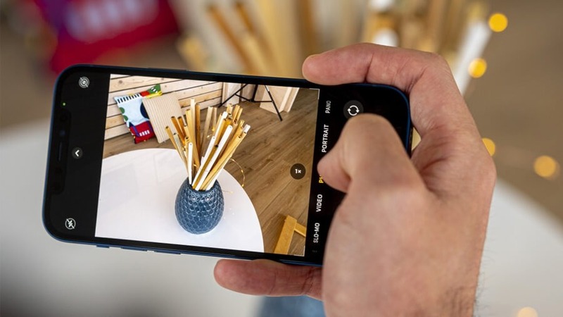 Camera góc rộng siêu nét với độ phân giải 12 MP