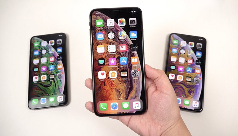 iPhone XS Max màu vàng hồng